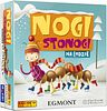 Nogi stonogi na lodzie